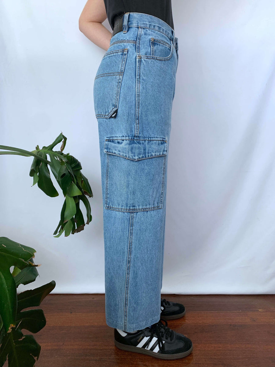 VINTAGE MECCA LIGHT WASH CARGO JEANS - W29/30