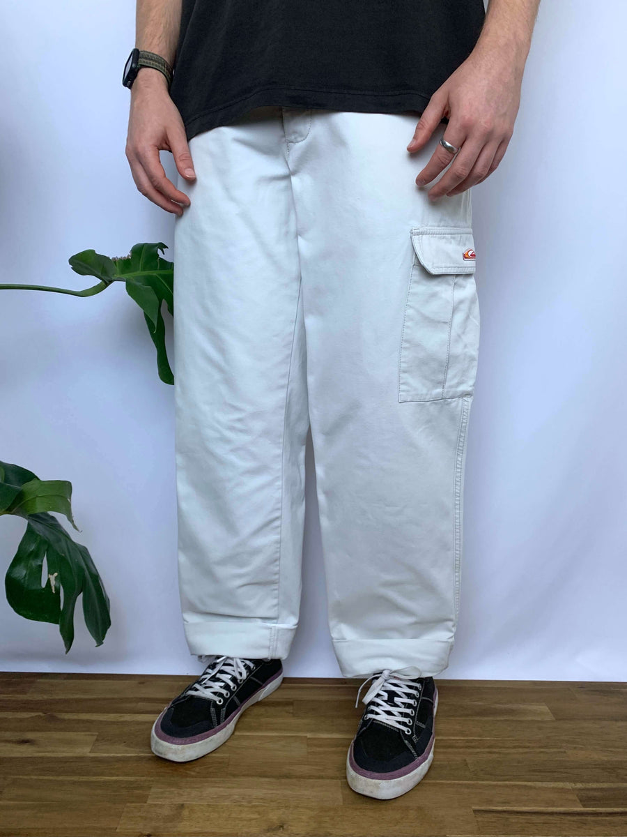 VINTAGE QUIKSILVER CARGO PANTS - W33