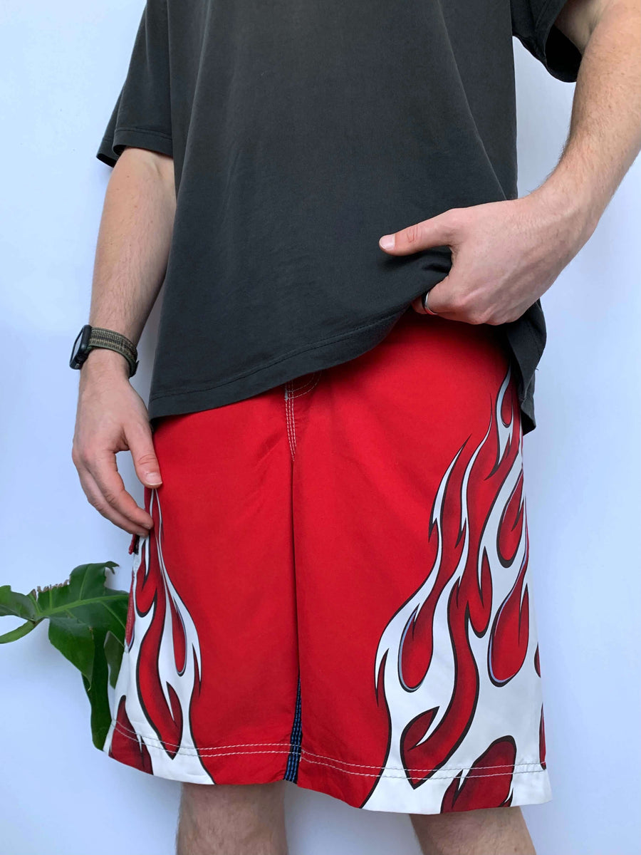 RARE Y2K BILLABONG FLAME BOARDIES - W29