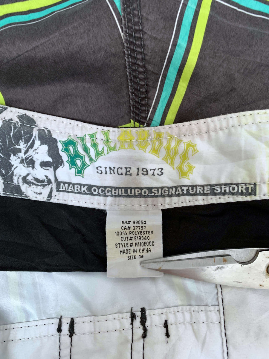 Y2K BILLABONG MARK OCCHILUPO SIGNATURE BOARDIES - W36