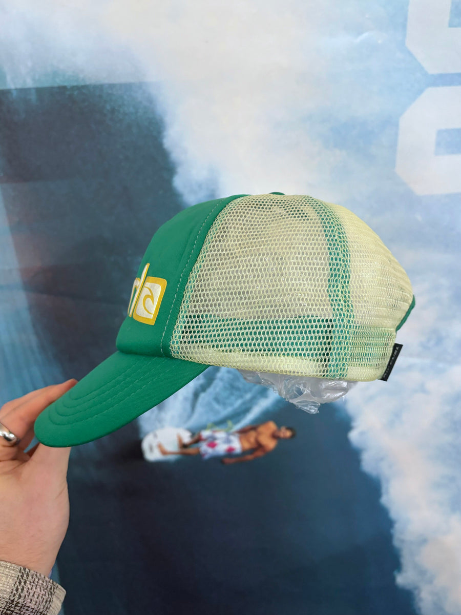 OLD SCHOOL RIP CURL TRUCKER CAP