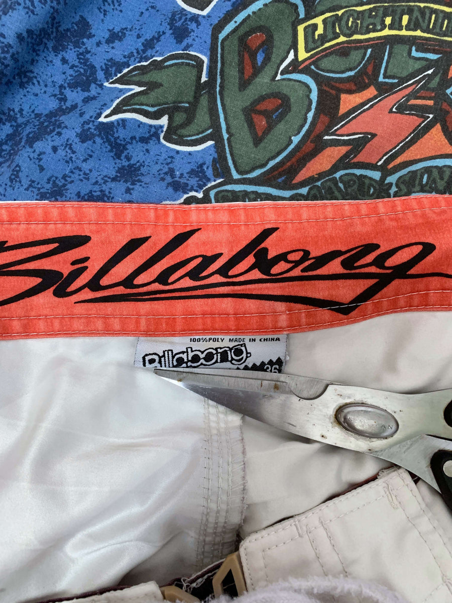 Y2K BILLABONG LOGO BOARDIES - W36/37