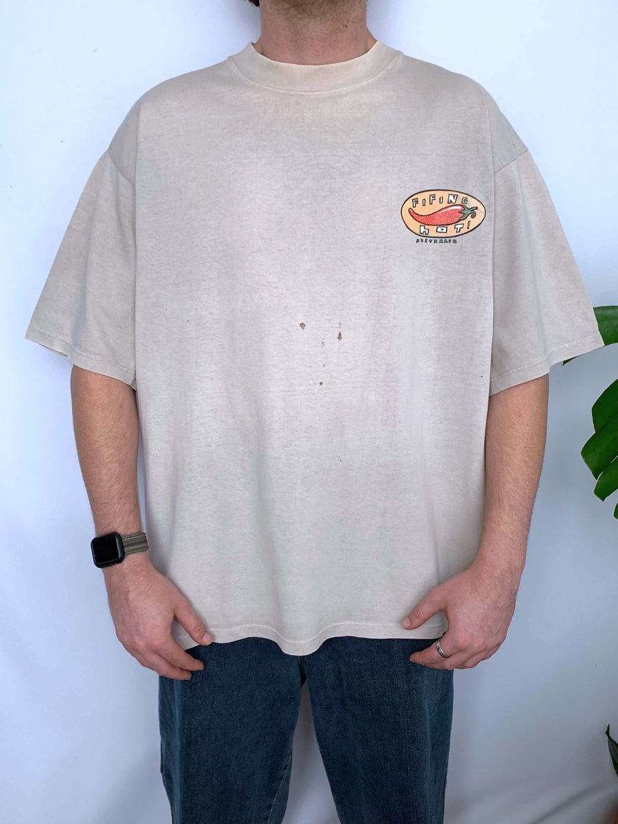 RARE 90S PIPING HOT CHILLI TEE - XL/XXL