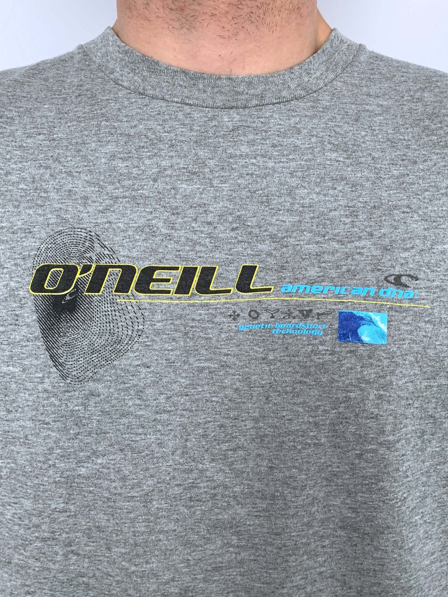 VINTAGE O'NEILL 'AMERICAN DNA' SURFER TEE - L