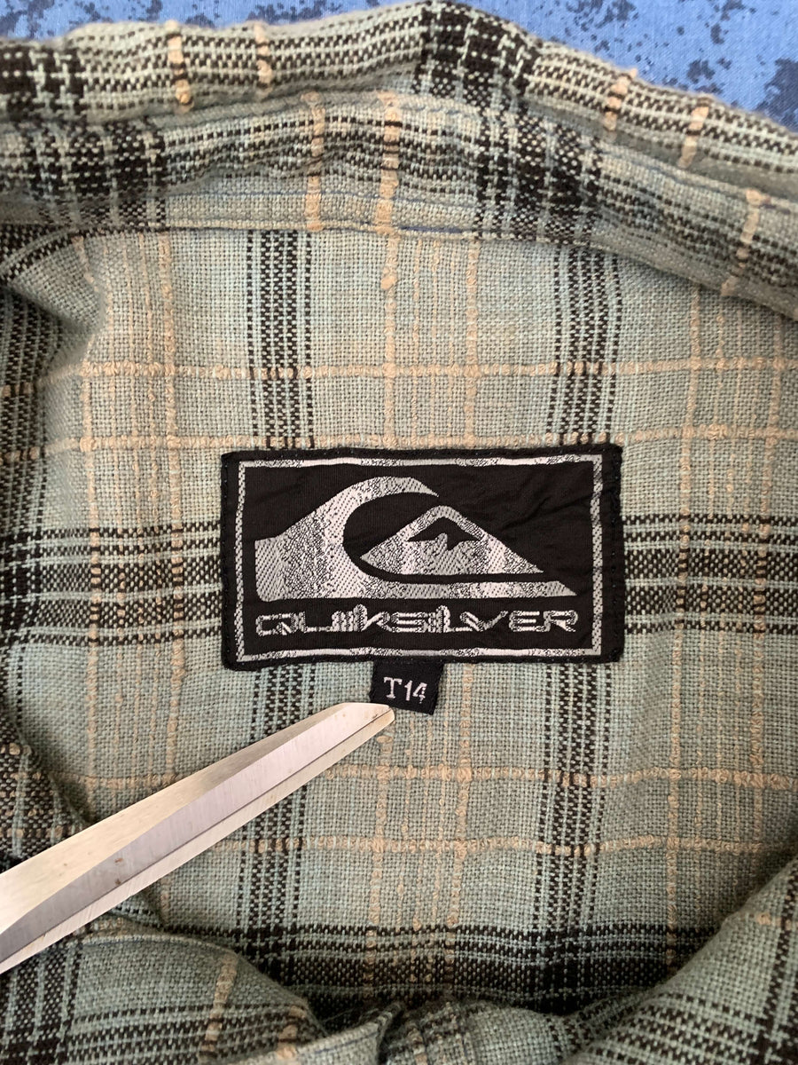 RARE 90S QUIKSILVER GRAPHIC BUTTON UP