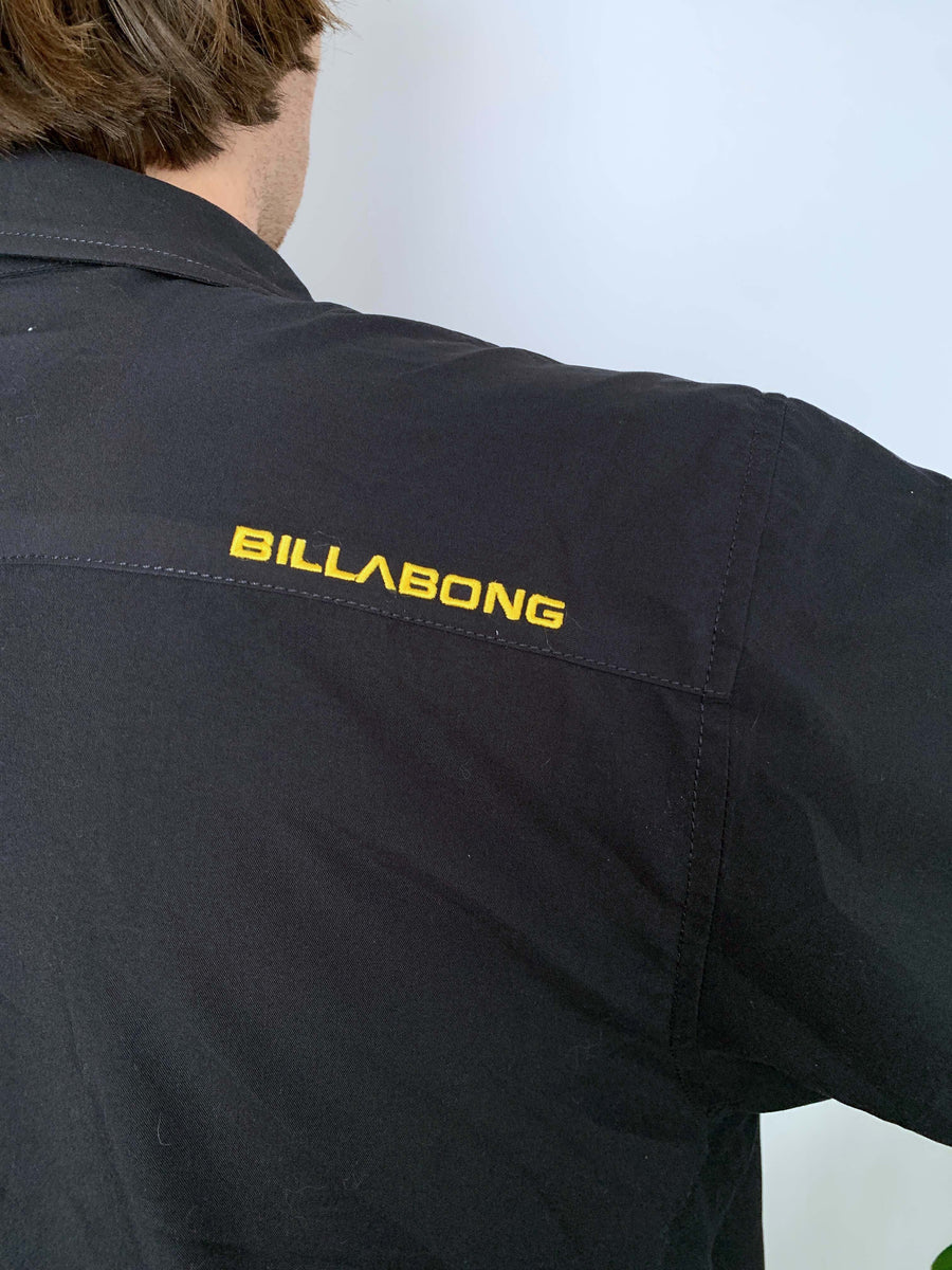 VINTAGE BILLABONG SYSTEMS LOGO BUTTON UP - L/XL