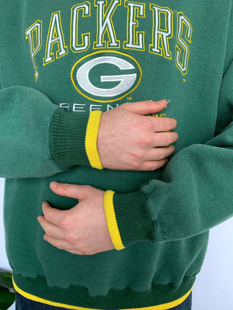 THICK VINTAGE GREENBAY PACKERS EMBROIDERED CREWNECK - L