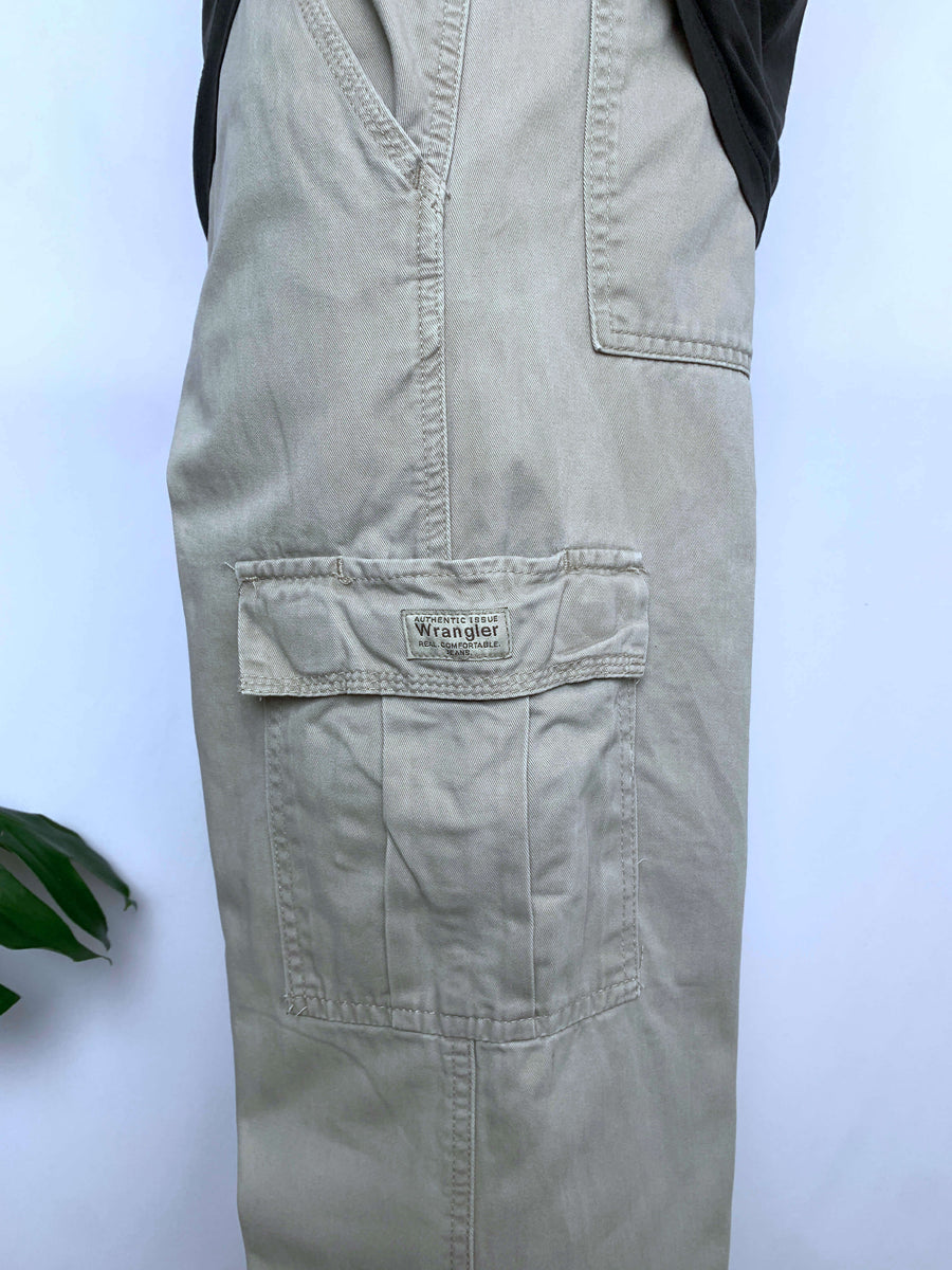 VINTAGE WRANGLER CARGO PANTS - W34/35