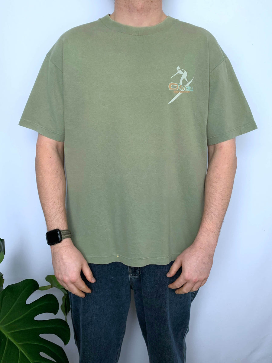 VINTAGE O'NEILL BIG SURFER GRAPHIC TEE - L