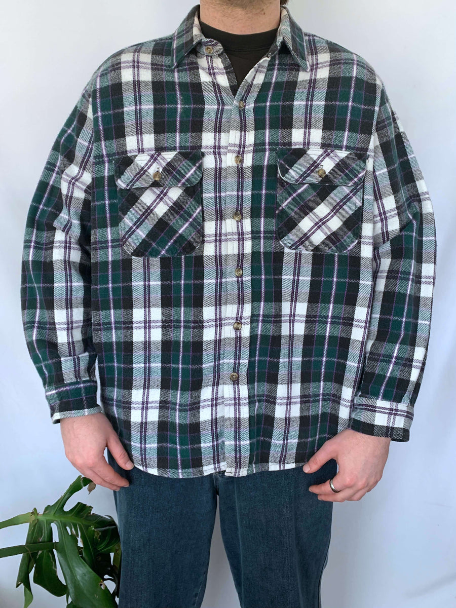 THICK VINTAGE FIELD & STREAM FLANNEL - M/L