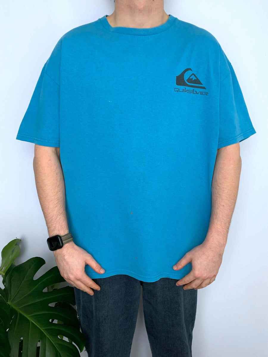 VINTAGE QUIKSILVER SURFER GRAPHIC TEE - XL
