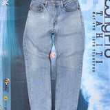 CLASSIC LIGHTWASH LEVI'S JEANS - W31/32