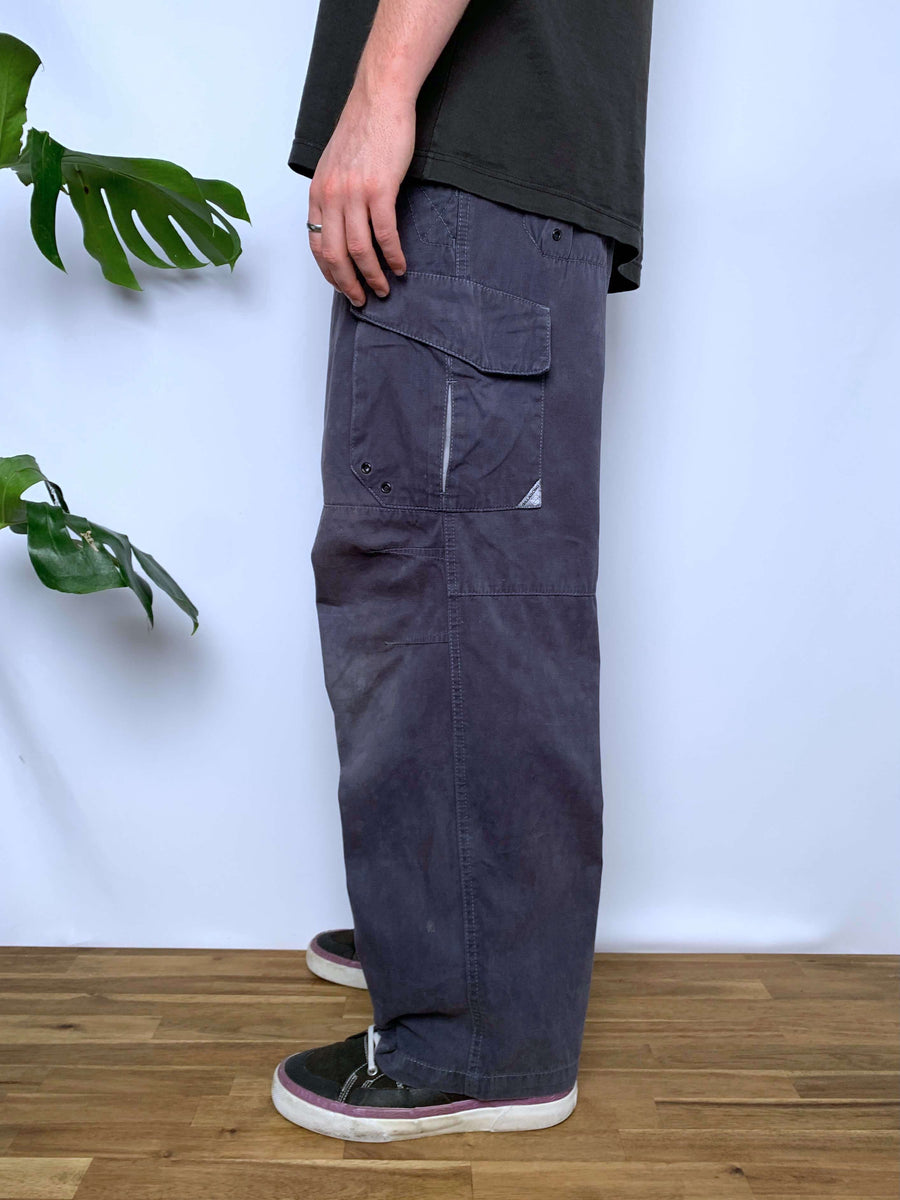 FADED VINTAGE BILLABONG CARGO PANTS - W32