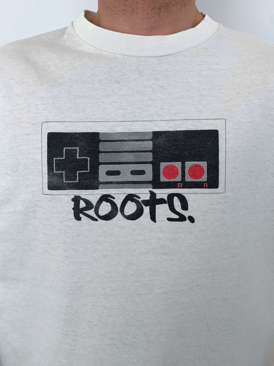 90S LOSER 'ROOTS' GRAPHIC TEE