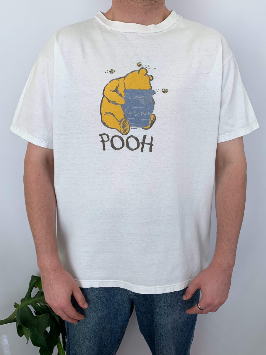 90S WINNIE THE POOH FRONT HIT TEE