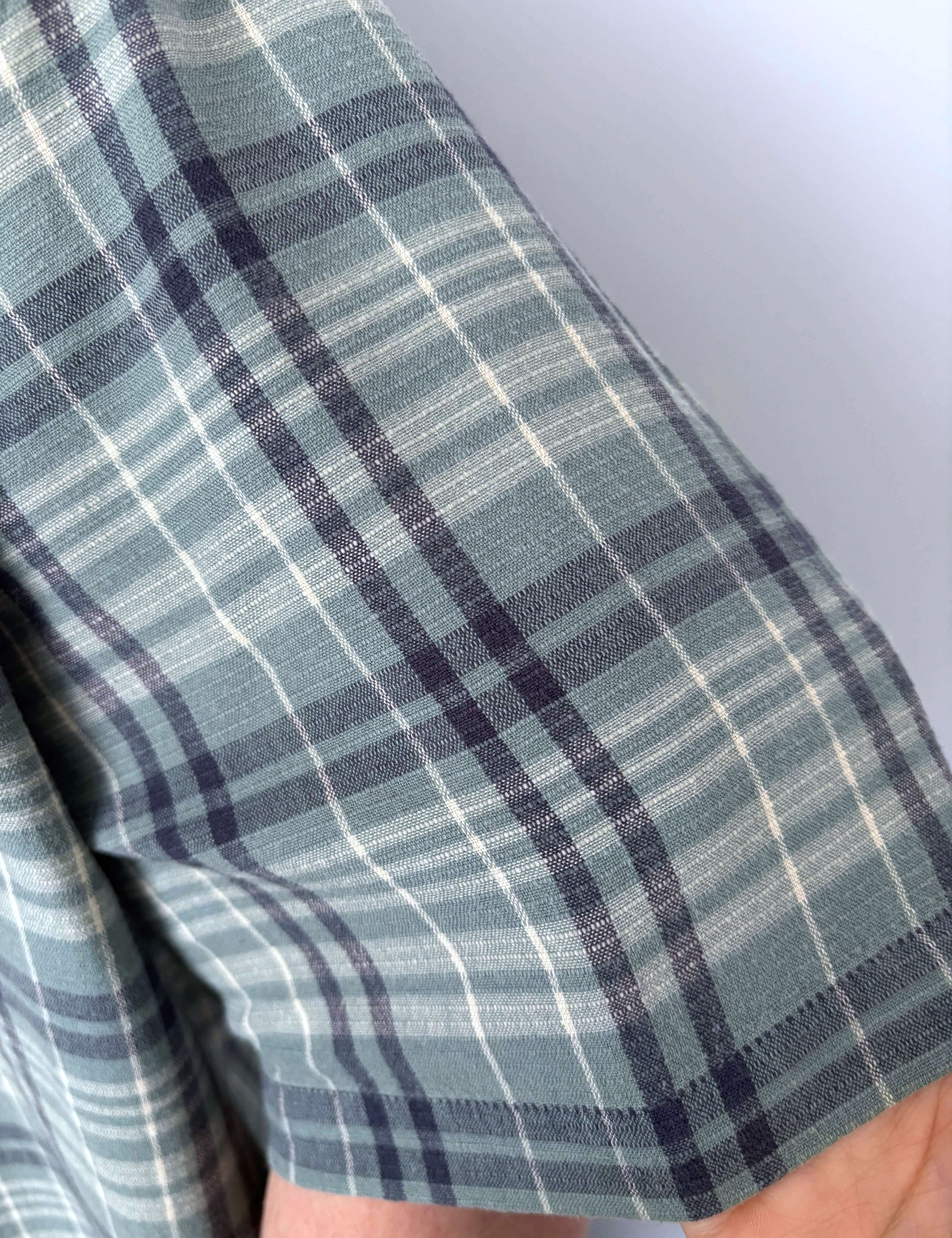 VINTAGE WOOLRICH CHECK BUTTON UP - XL