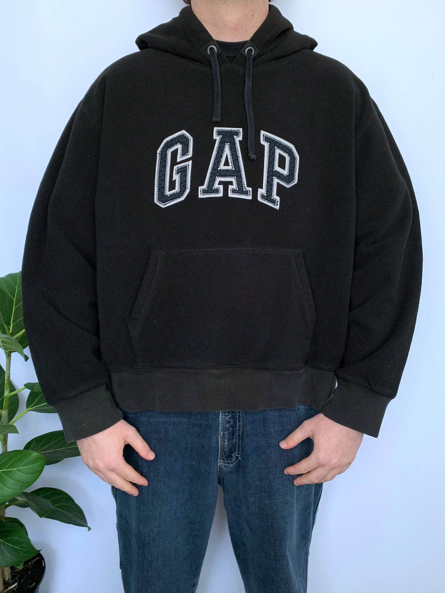 GAP FLEECE SPELLOUT HOODIE - M