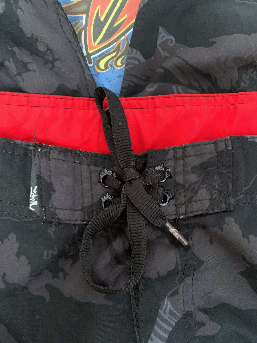 Y2K QUIKSILVER EMBROIDERED BOARDIES - W36