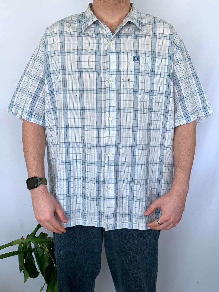 LIGHTWEIGHT VINTAGE QUIKSILVER CHECK BUTTON UP - XL/XXL