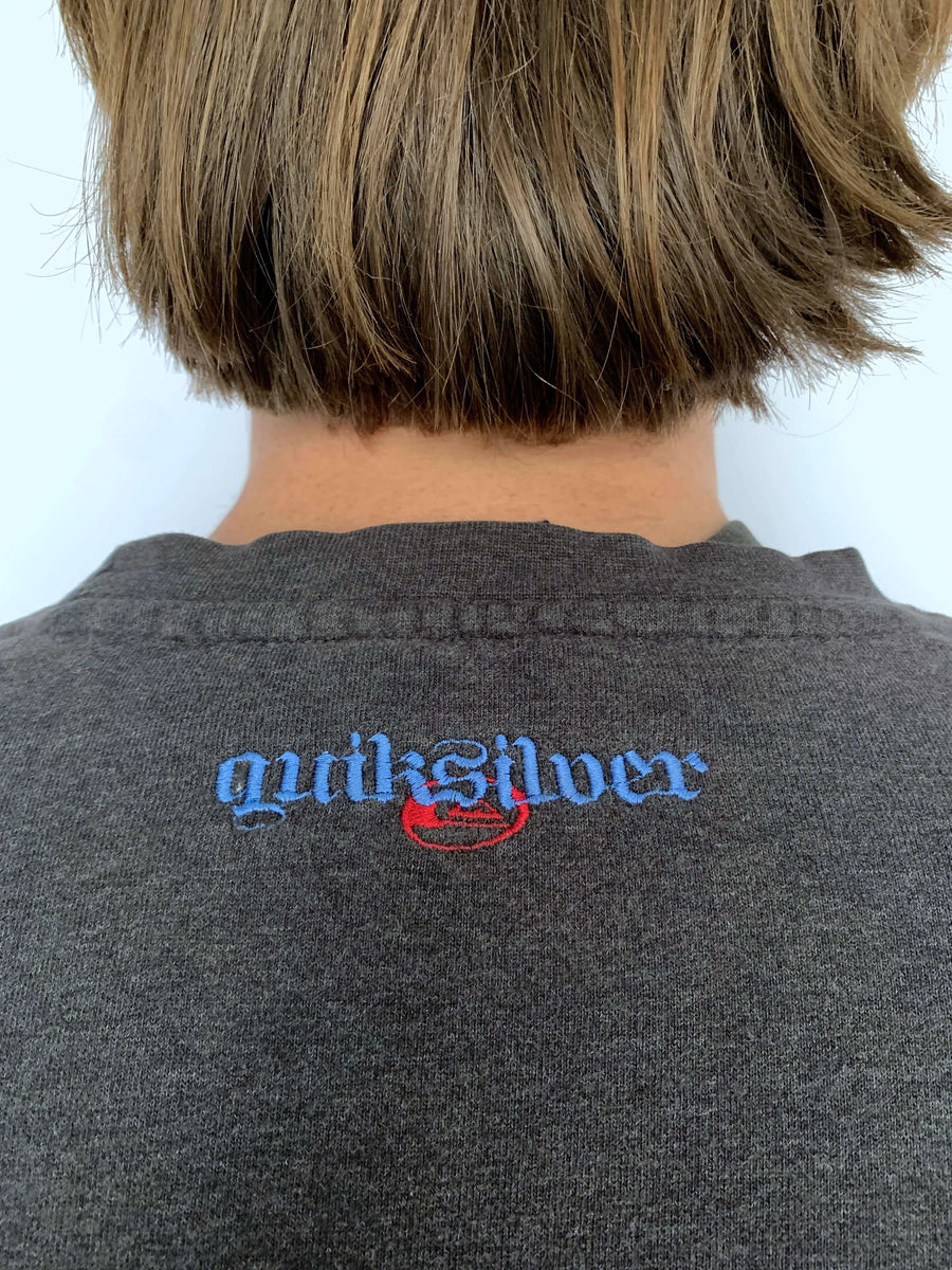 VINTAGE QUIKSILVER TOWELLING SPELLOUT CREWNECK - M/L
