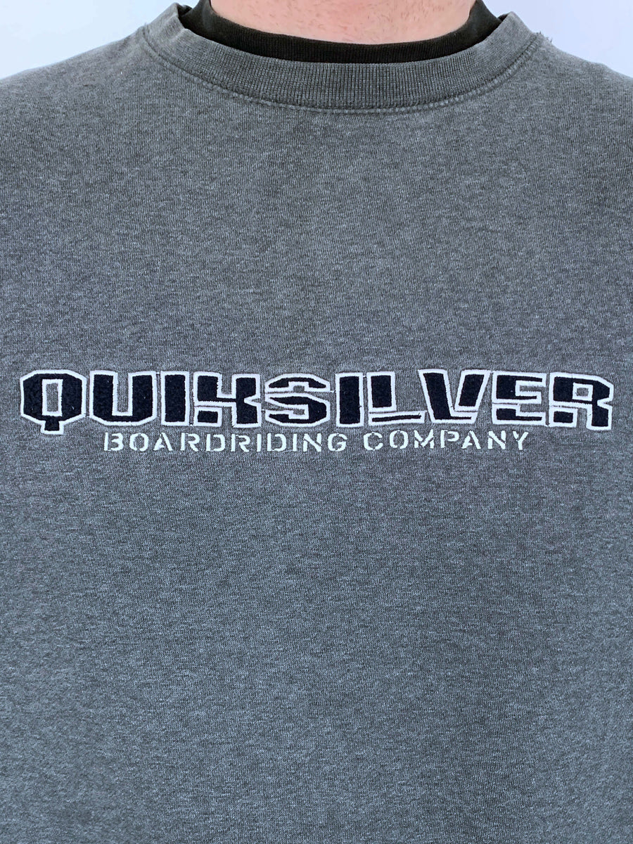 THICK VINTAGE QUIKSILVER EMBROIDERED SPELLOUT CREWNECK - L