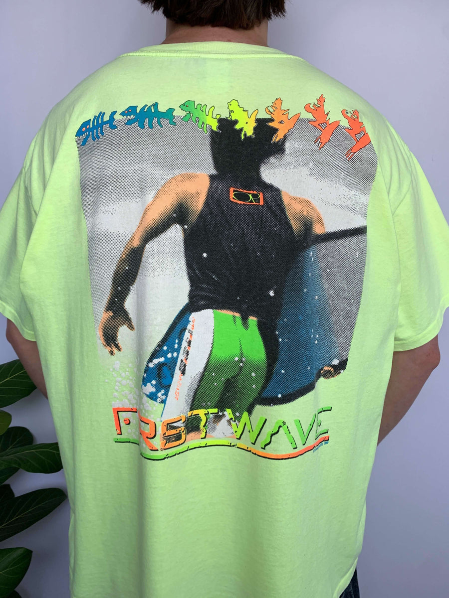 1990 OCEAN PACIFIC SURFER GRAPHIC TEE - XL