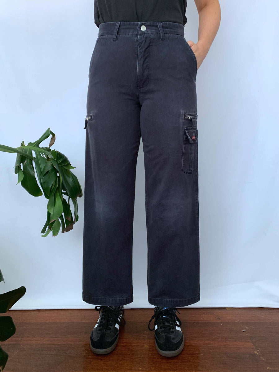 FADED VINTAGE QUIKSILVER CARGO PANTS - W26/27