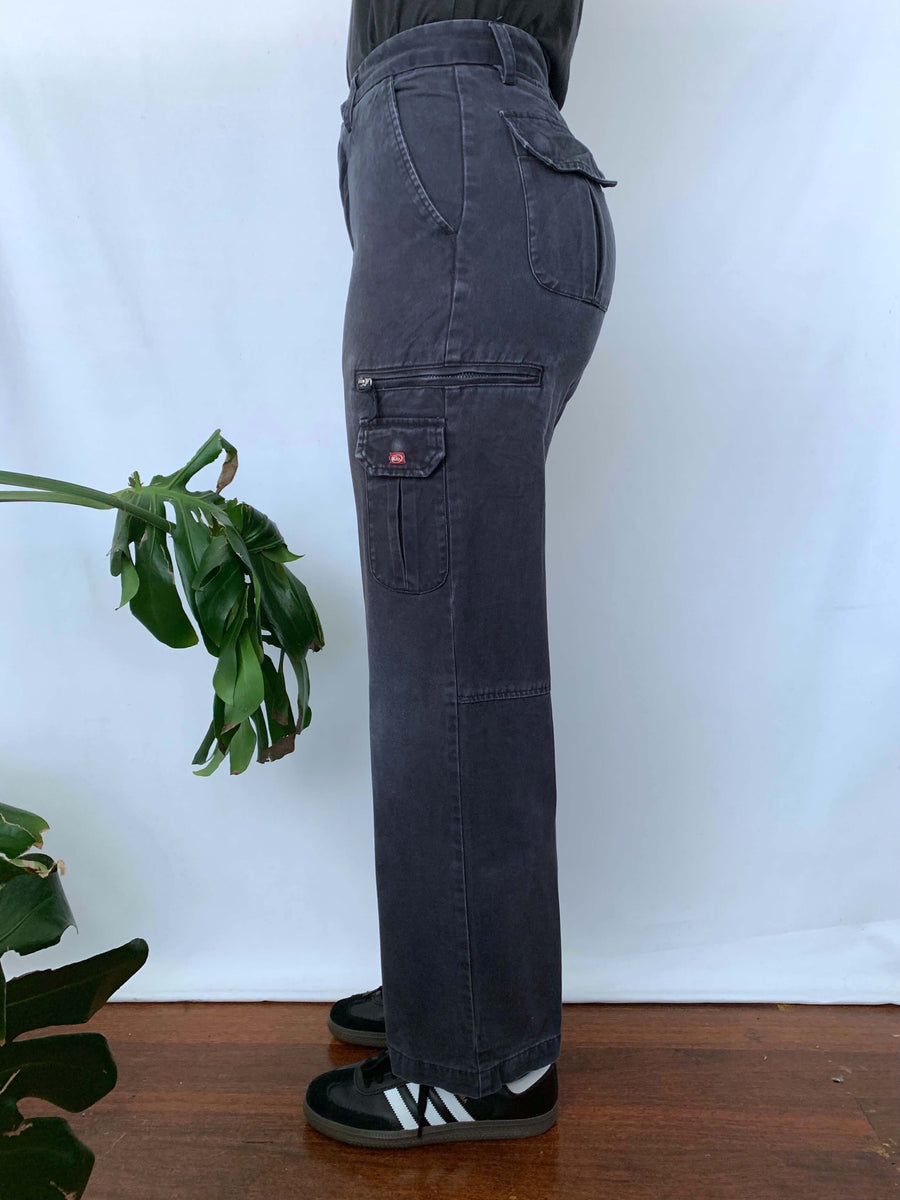 FADED VINTAGE QUIKSILVER CARGO PANTS - W26/27