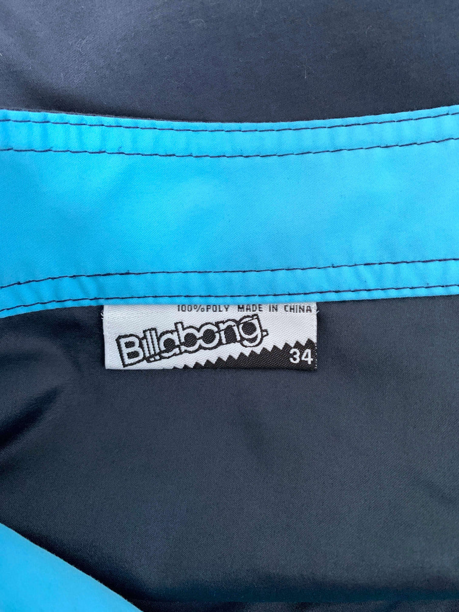BAGGY Y2K BILLABONG BIG SPELLOUT BOARDIES - W34