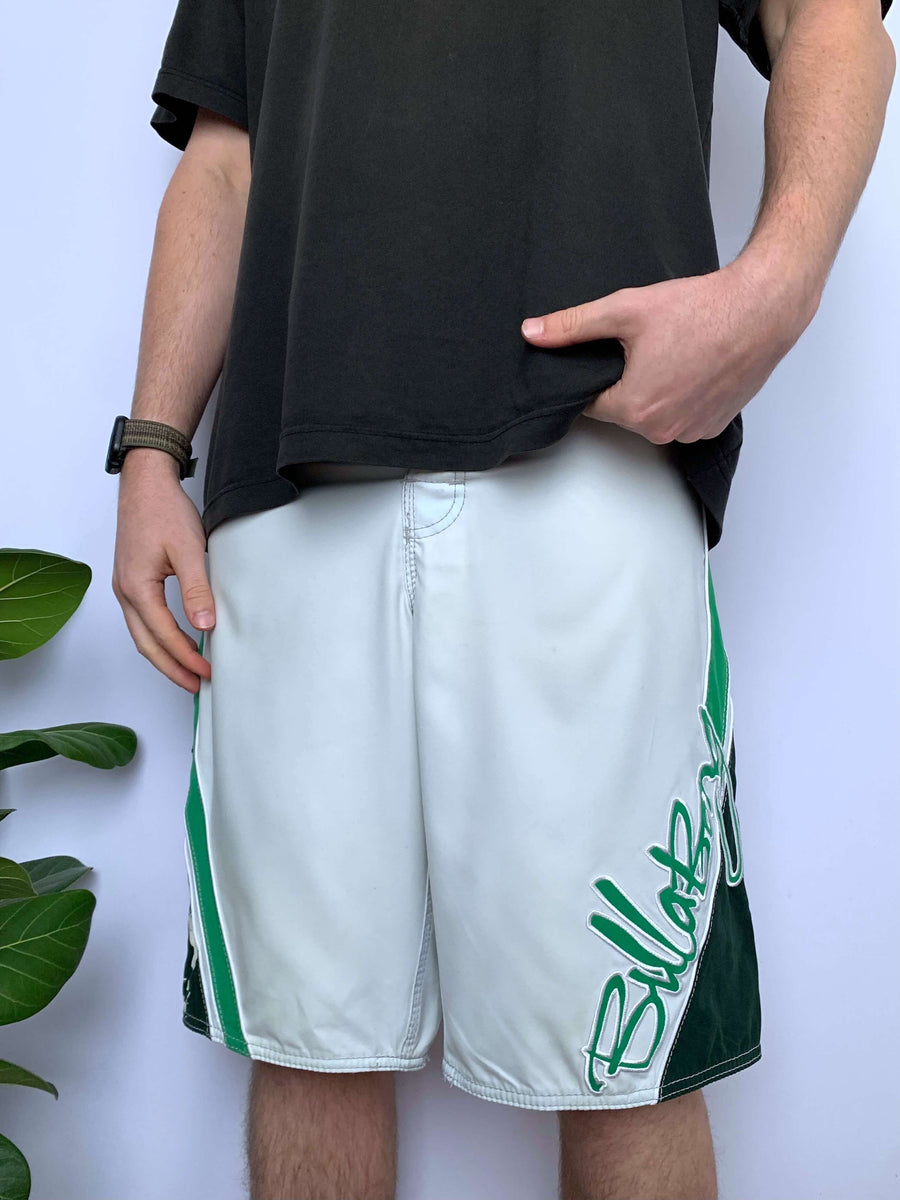 Y2K BILLABONG ANDY IRONS BOARDIES - W30