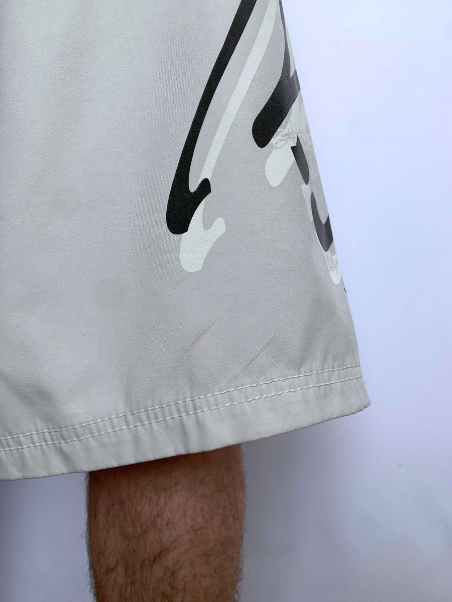 BAGGY Y2K BILLABONG HUGE SPELLOUT BOARDIES - W33