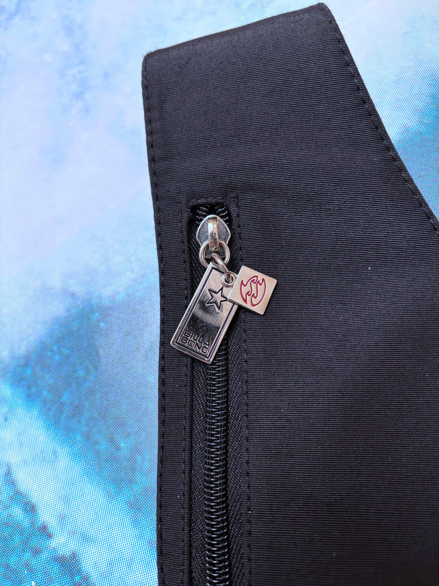 VINTAGE BILLABONG SLING BAG