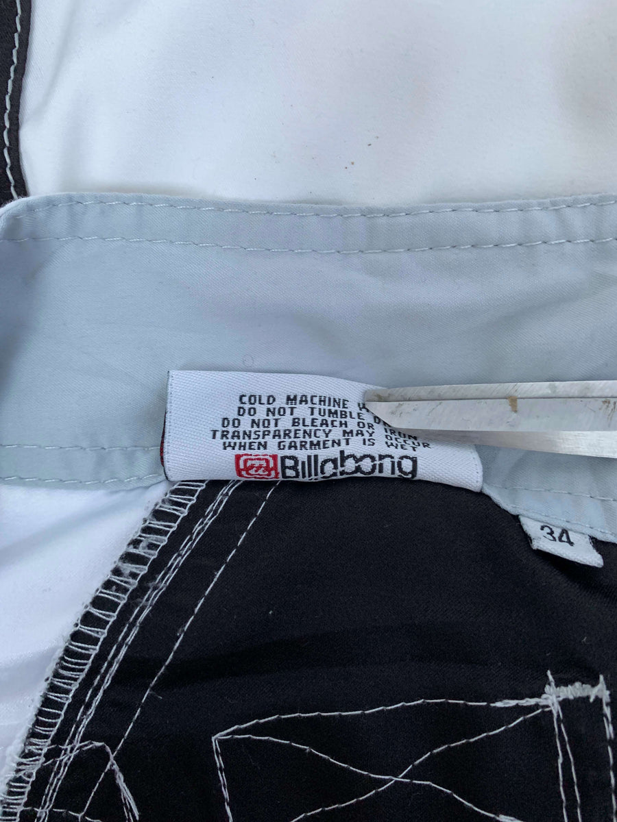 Y2K BILLABONG DOUBLE SPELLOUT BOARDIES - W34