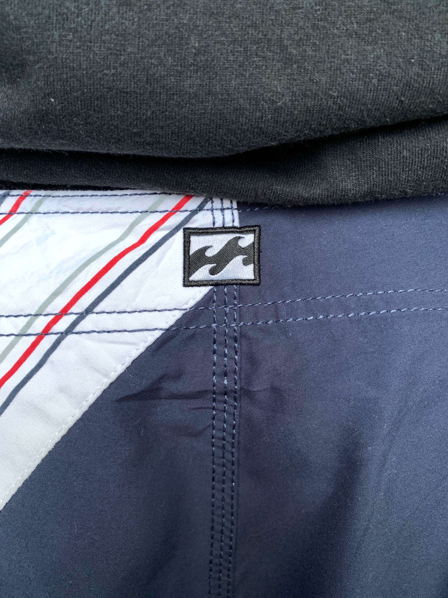 Y2K BILLABONG ANDY IRONS STYLE BOARDIES - W37/38