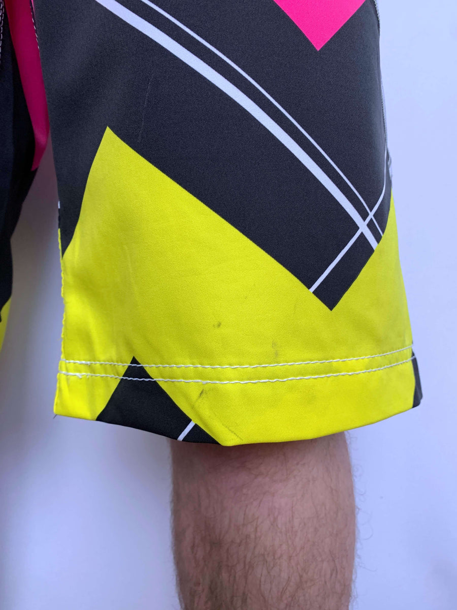 Y2K BILLABONG JOEL PARKINSON CATCH & RELEASE BOARDIES - W32