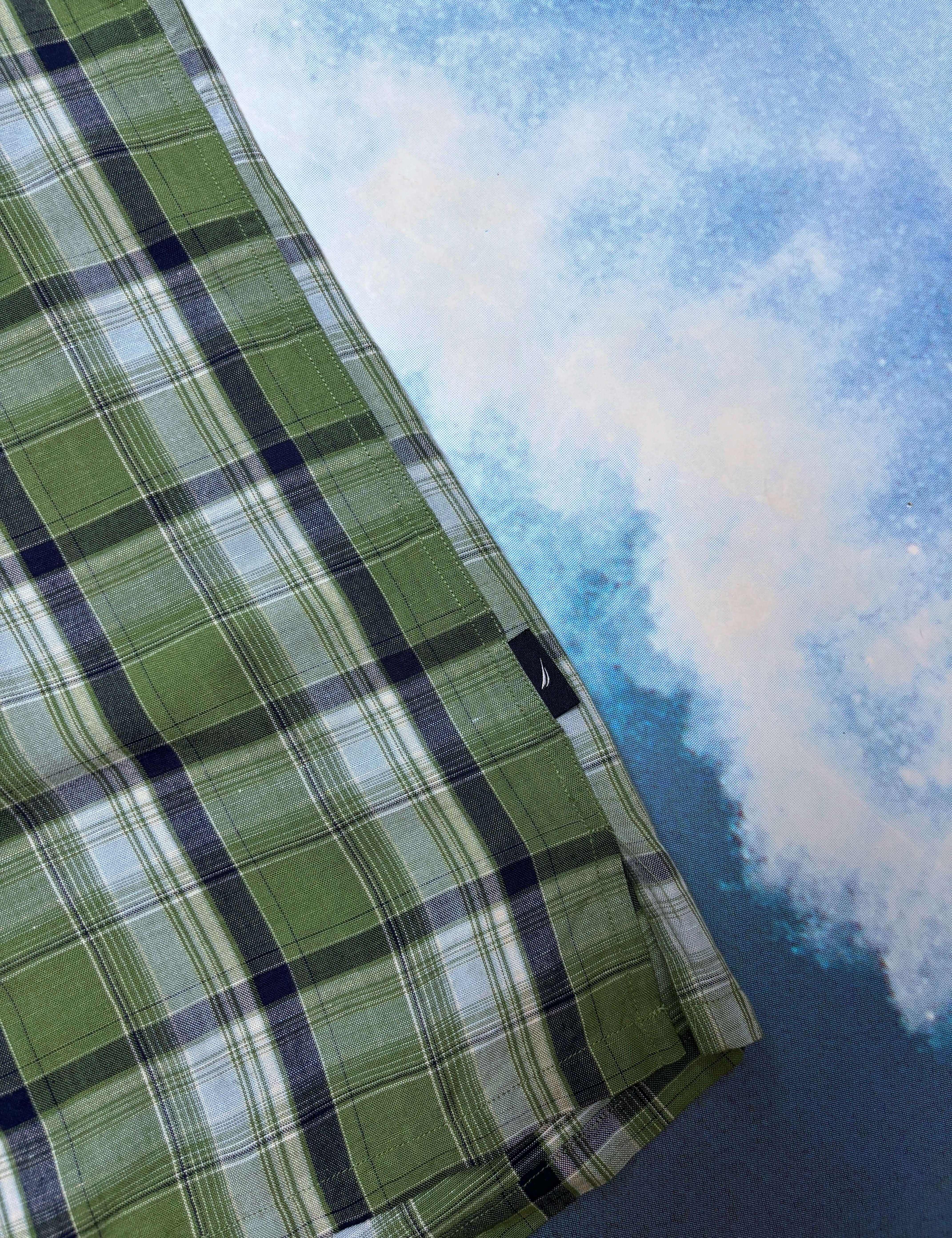 VINTAGE NAUTICA CHECK BUTTON UP - XL/XXL