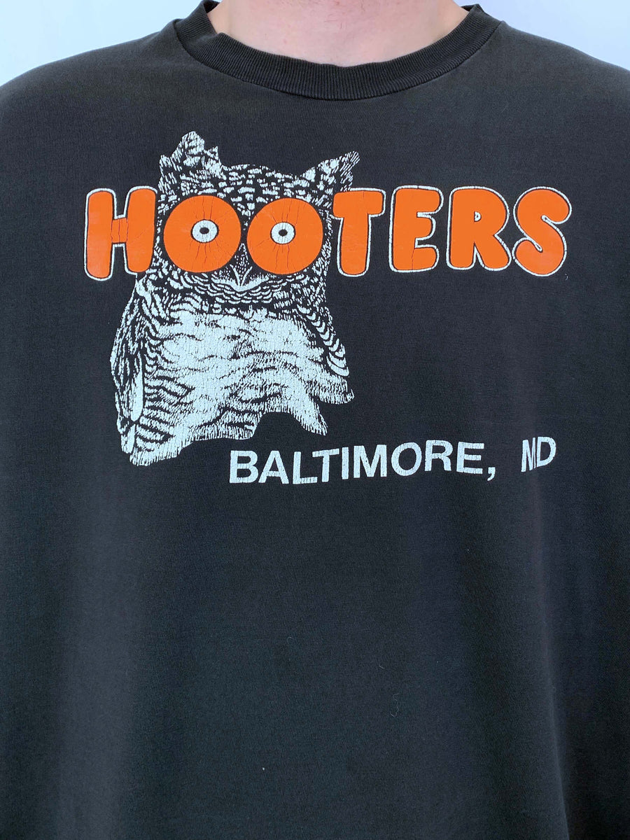 FADED 90S HOOTERS BALTIMORE TEE - XL