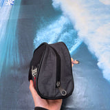 VINTAGE BILLABONG TOILETRY BAG