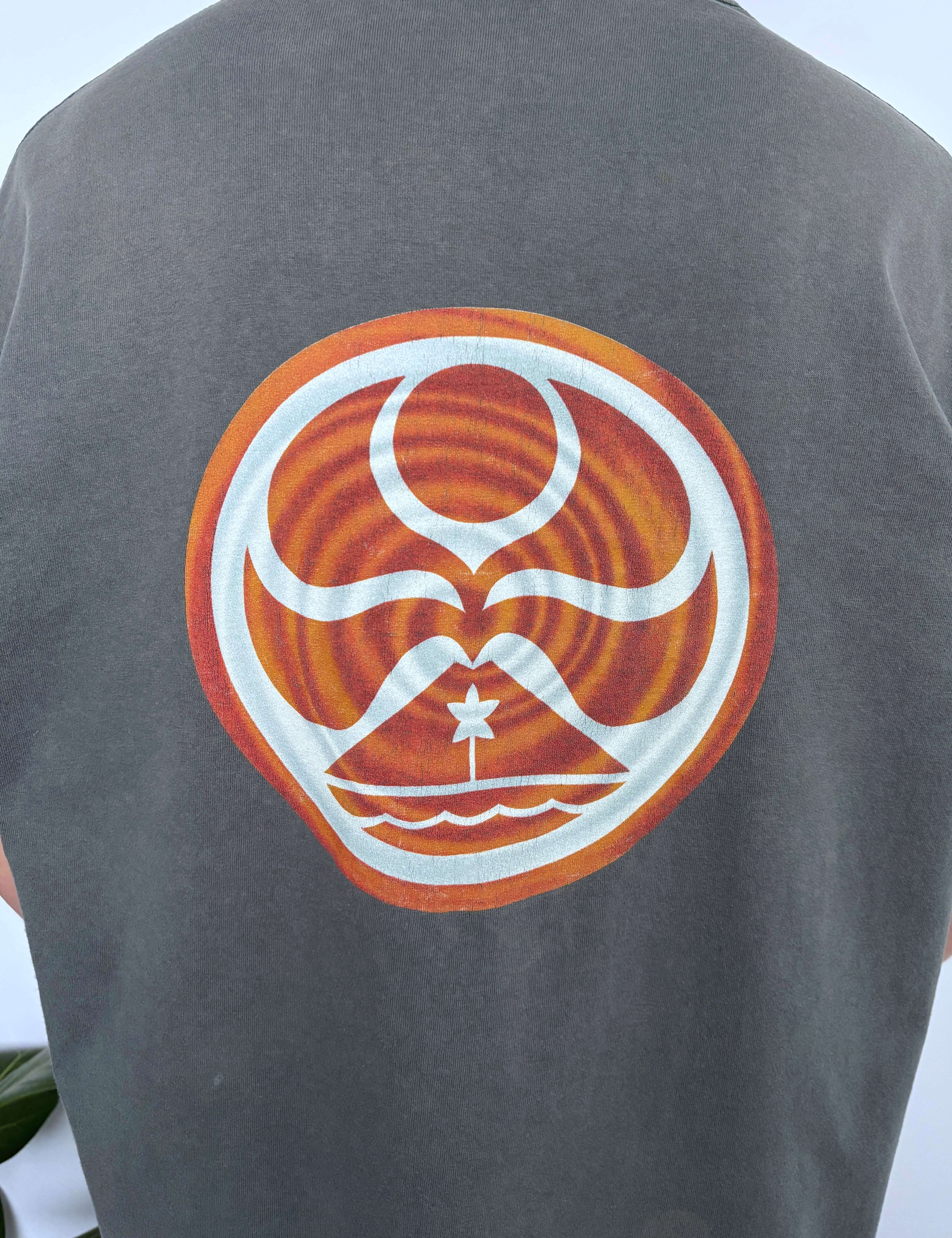 VINTAGE HAWAIIAN ISLAND CREATIONS BIG LOGO TEE - XL