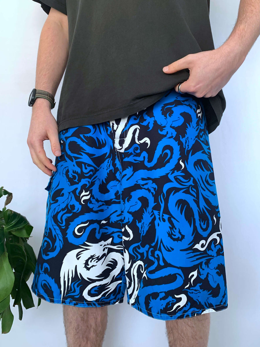 Y2K QUIKSILVER DRAGON PRINT BOARDIES - W36