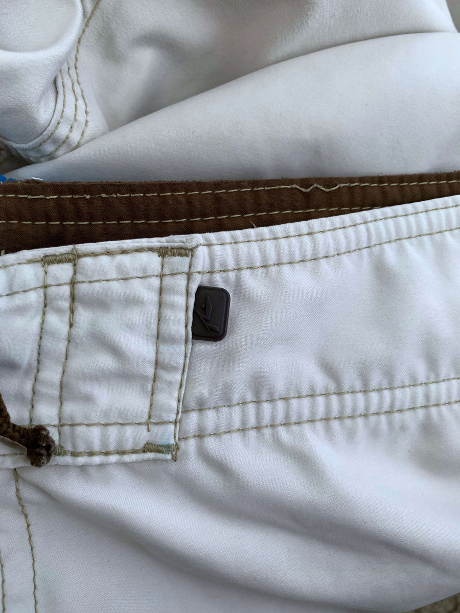 BAGGY Y2K RUSTY BOARDIES - W40