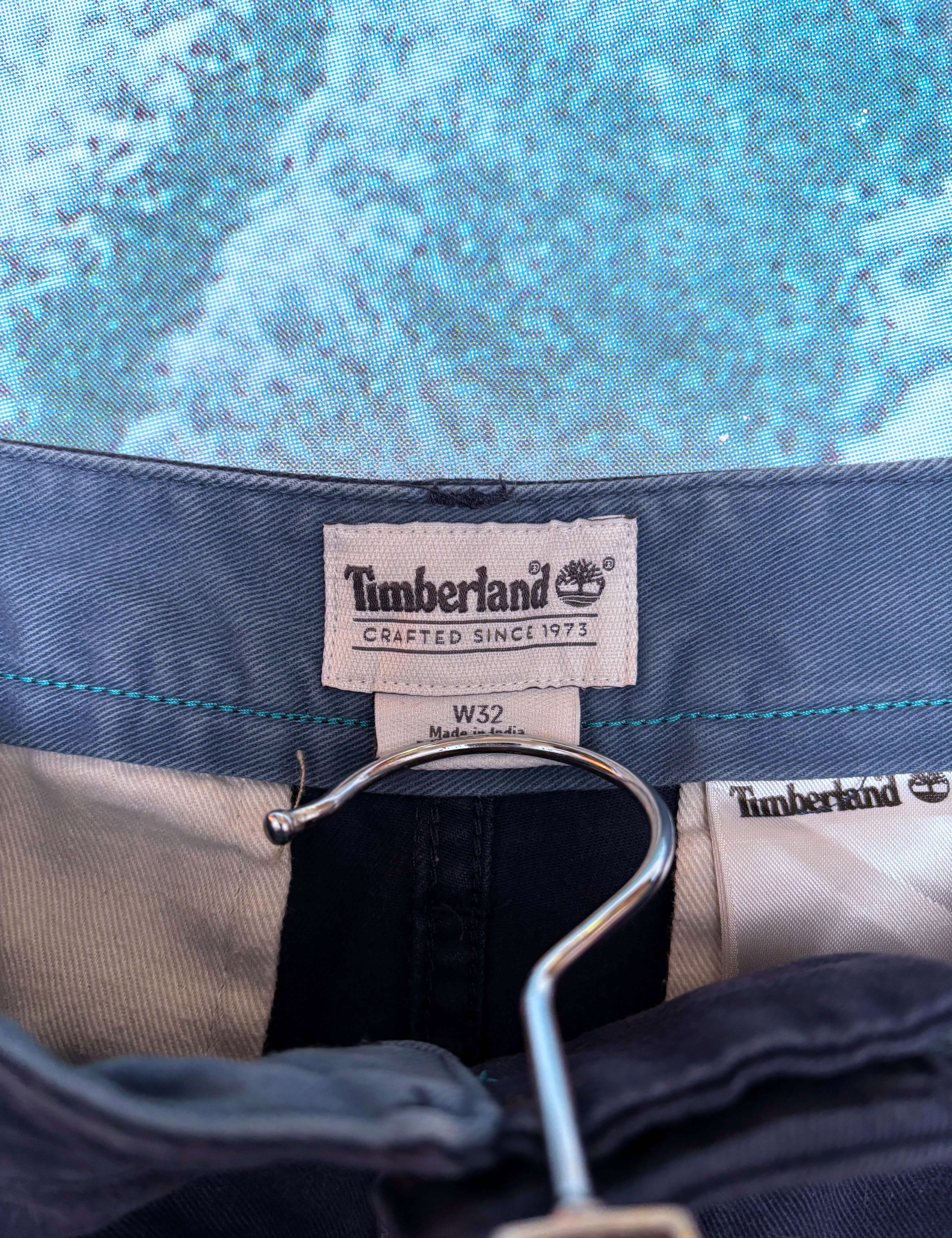 TIMBERLAND CARGO SHORTS - W32