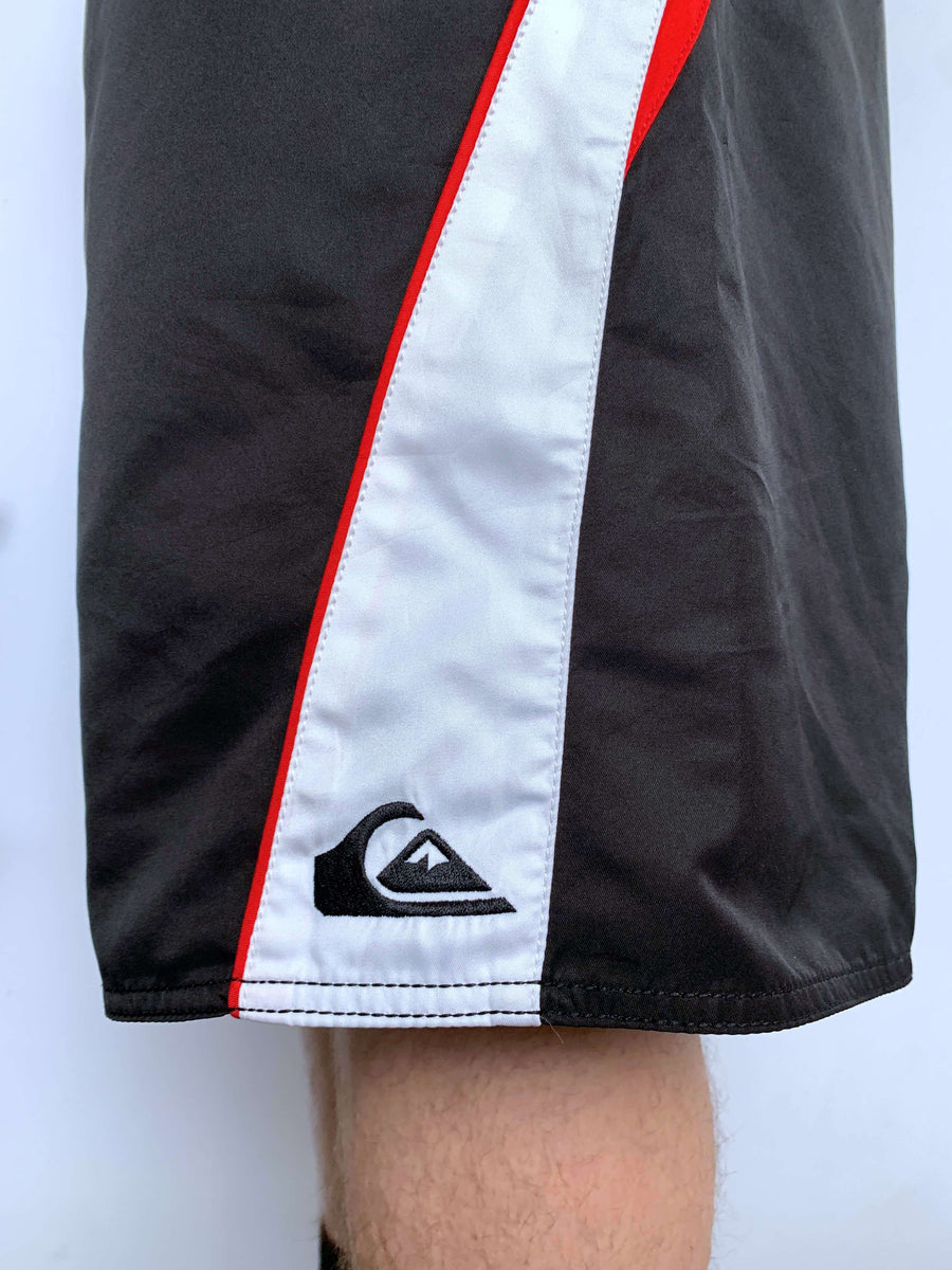 BAGGY Y2K QUIKSILVER BOARDIES - W40
