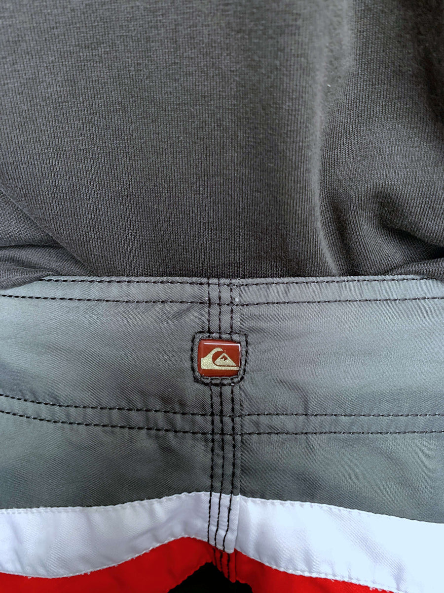 BAGGY Y2K QUIKSILVER BOARDIES - W40