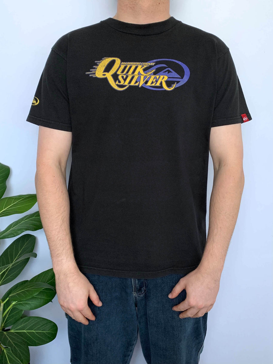 VINTAGE QUIKSILVER LAKERS STYLE TEE - M