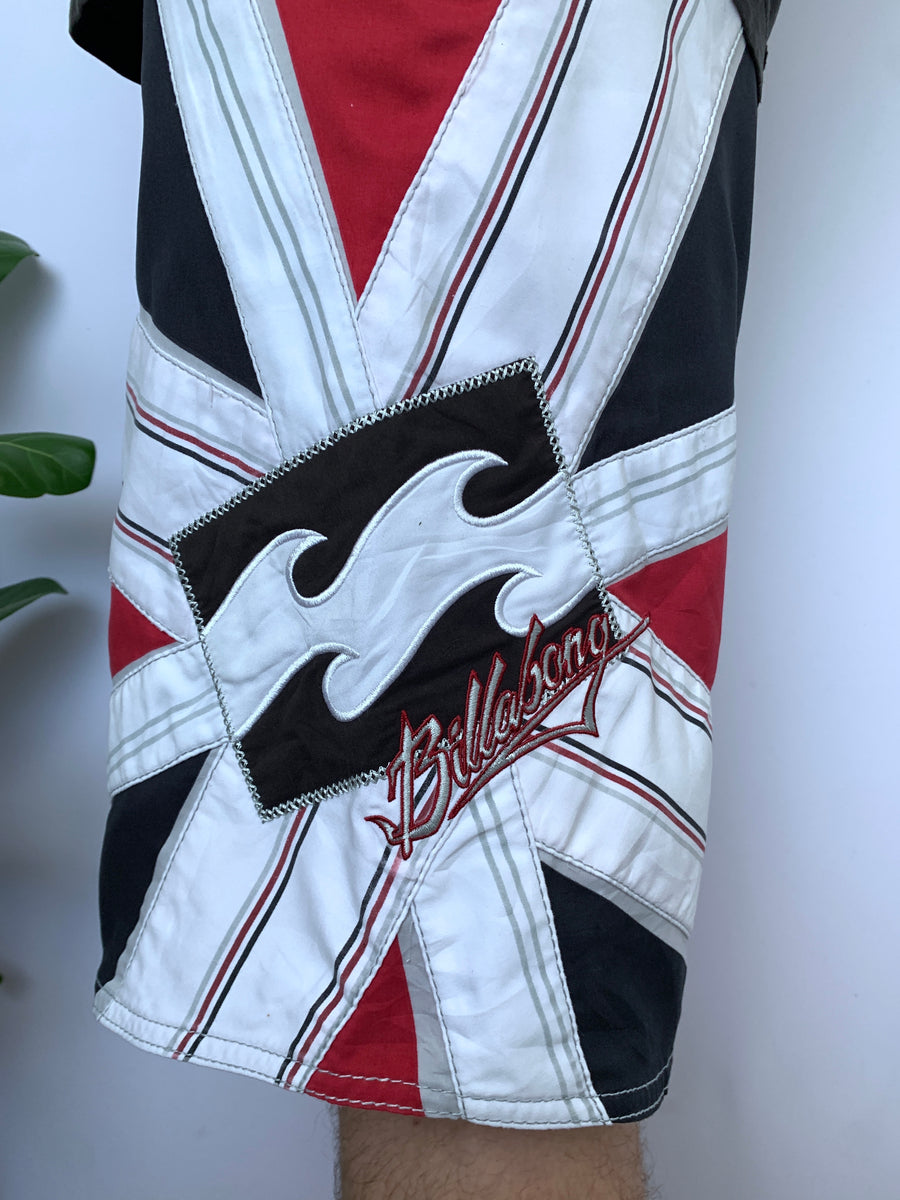 Y2K BILLABONG ANDY IRONS SHOGUN BOARDIES - W32