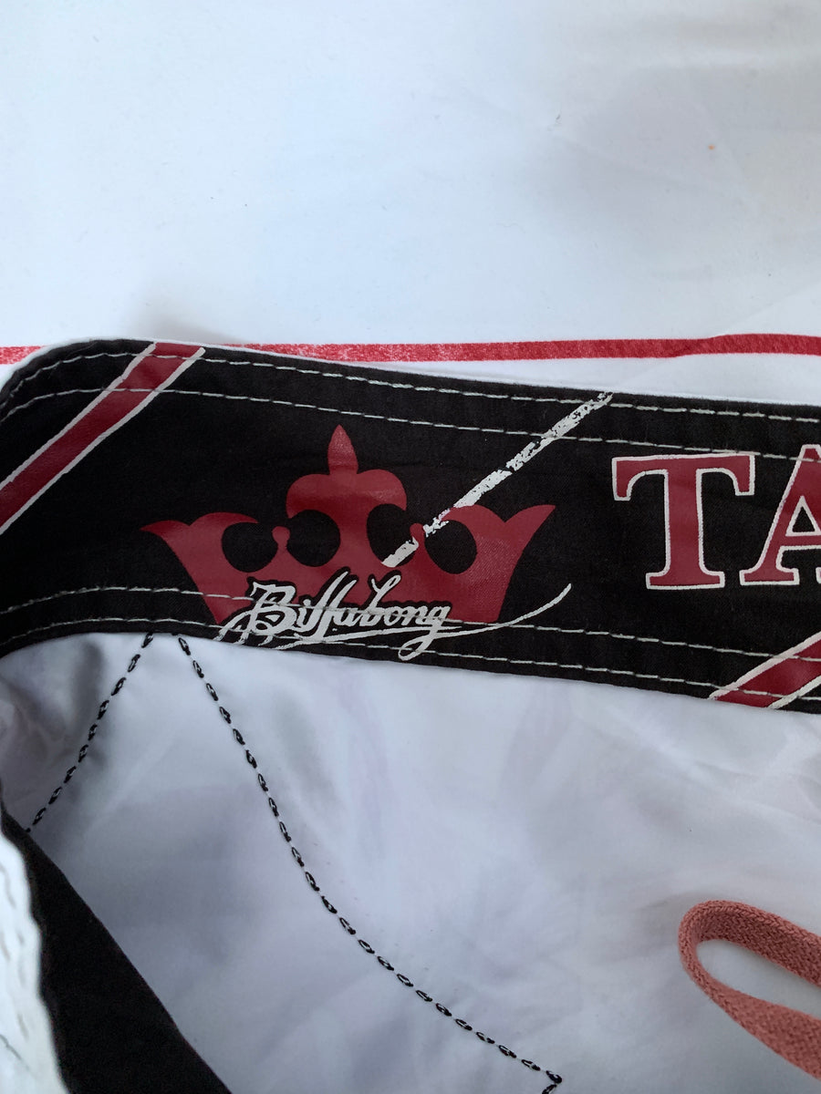 Y2K BILLABONG TAJ BURROW LUX BOARDIES - W35/36