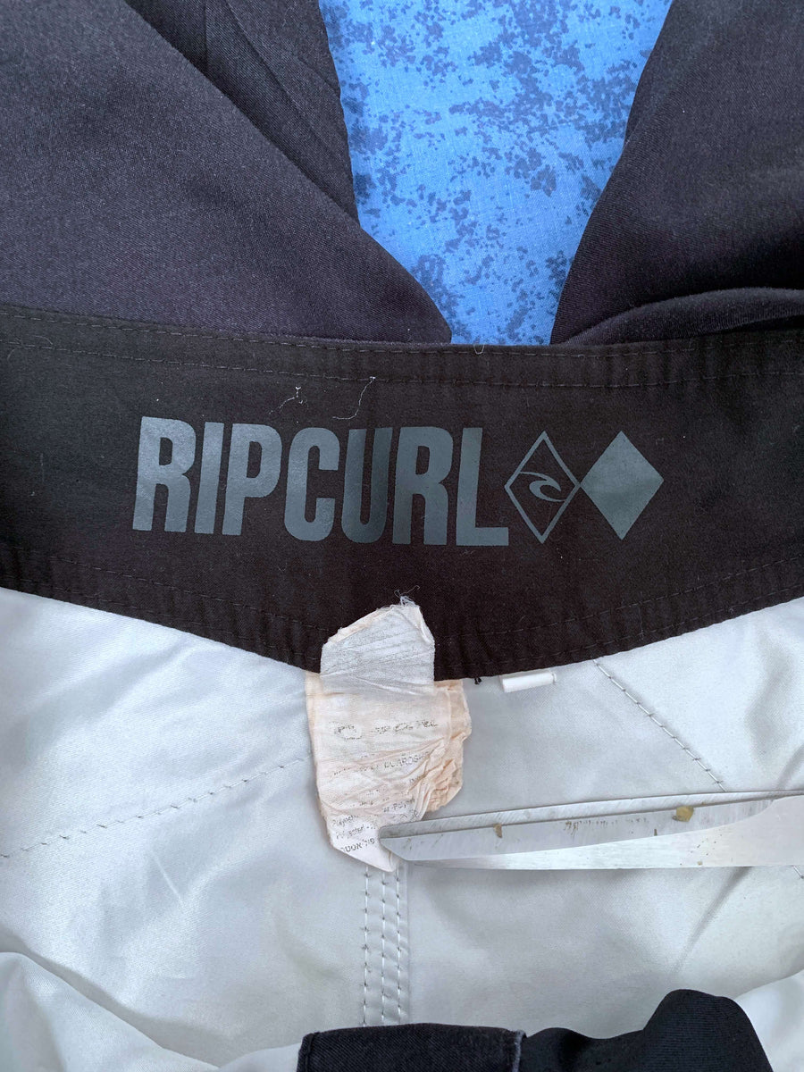 Y2K RIP CURL LOGO BOARDIES - W34