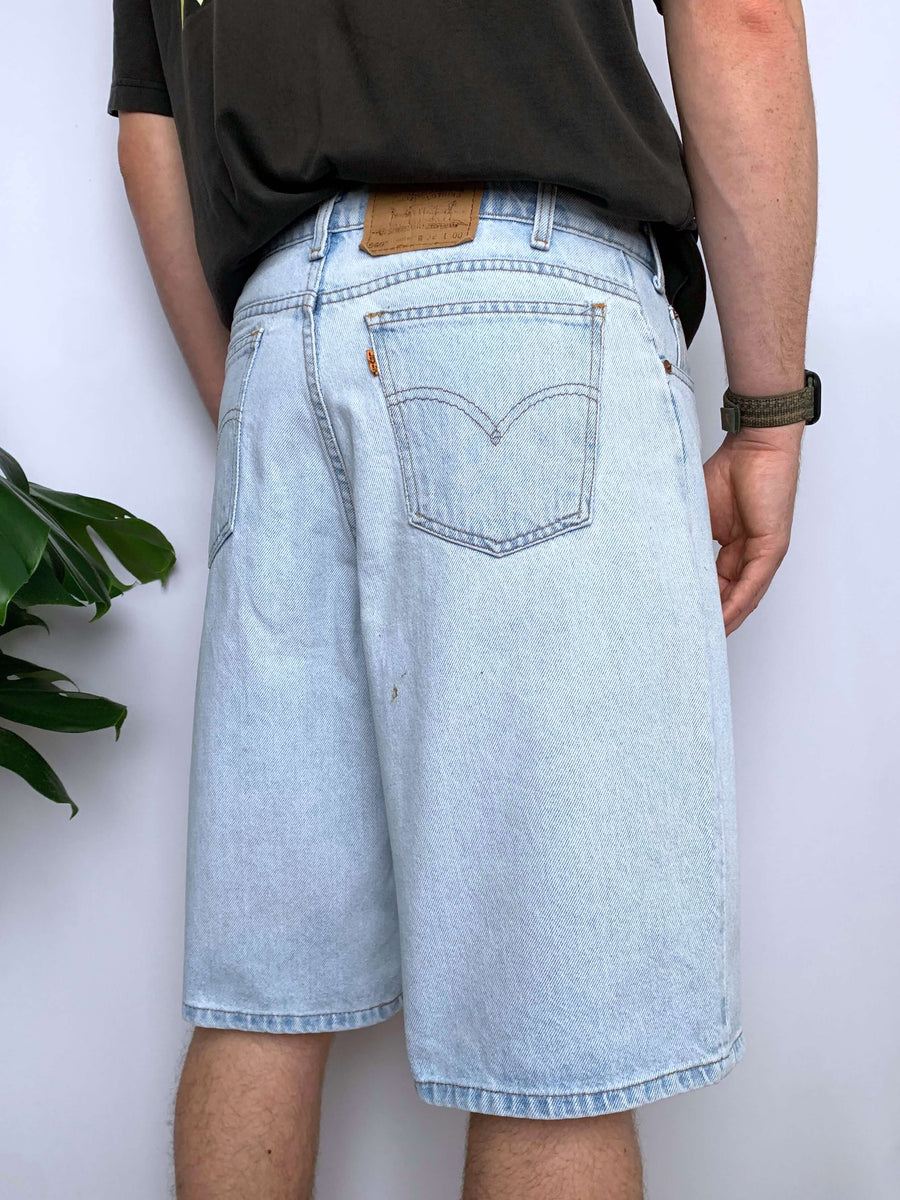 FADED VINTAGE LEVI'S ORANGE TAB JORTS - W31/32