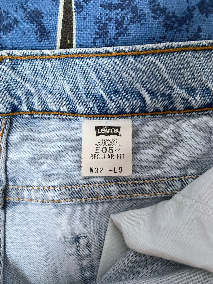 FADED VINTAGE LEVI'S ORANGE TAB JORTS - W32